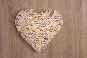 Dekorácia MagicHome Vianoce Rattan Metal Heart, 15 LED, 3xAA, IP20, interiér, 30x6 cm 8090261