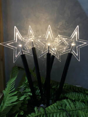 Reťaz MagicHome Vianoce 5 Star, LED, teplá biela, jednoduché svietenie, časovač, 3xAA, IP44, exterié 8091138